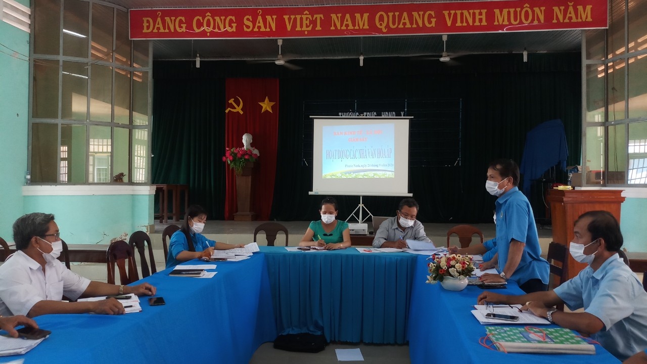 Ban Kinh tế - xã hội HĐND xã Phước Ninh, huyện Dương Minh Châu   giám sát hoạt động các nhà văn hóa ấp trên địa bàn xã